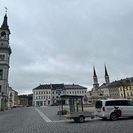 Ein Zimmer Wohnung Am Markt Oelsnitz  Exteriér fotografie